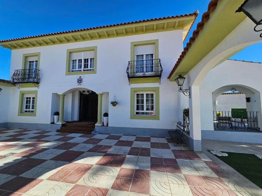La Casa Del Arbol Βίλα Fuentiduena de Tajo Εξωτερικό φωτογραφία