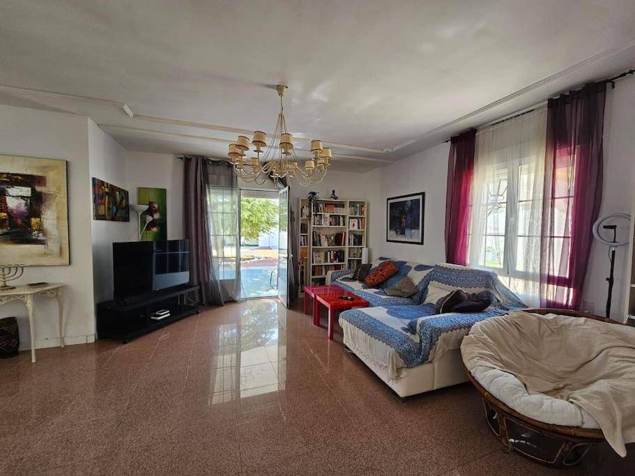La Casa Del Arbol Βίλα Fuentiduena de Tajo Εξωτερικό φωτογραφία