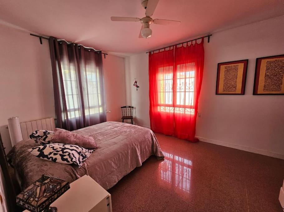 La Casa Del Arbol Βίλα Fuentiduena de Tajo Εξωτερικό φωτογραφία